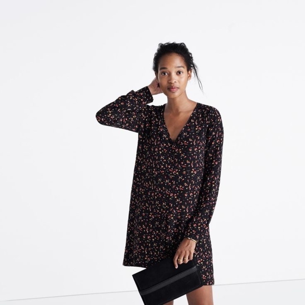 Madewell Black Floral Long Sleeve V-Neck Dress